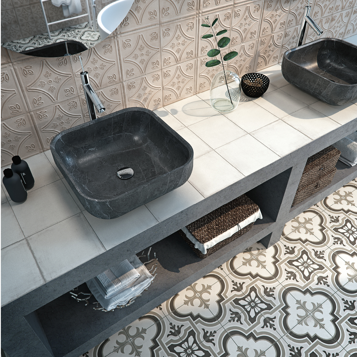 Łazienka z rustykalnymi plytkami patchwork łatwymi w utrzymaniu czystości.
