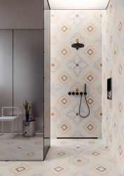 W kabinie prysznicowej na ścianie i podłodze wyłożone Two 01 Natural Rect. 120x120 płytka dekoracyjna