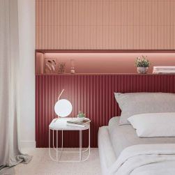 Sypialnia wyłożona kolorowymi cegiełkami ściennymi 3D z kolekcji Stripes z łóżkiem i nocnym stolikiem