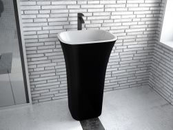 Minimalistyczna łazienka z ceglaną ścianą i czarno-białą umywalką wolnostojącą prostokątną Besco Assos B&W i czarną baterią stojącą