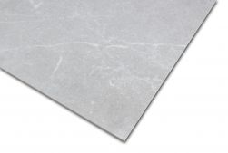 Kant płytki imitującej kamień w kolorze jasnoszarym Soapstone Silver 60x60 Mat
