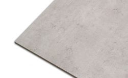 Widok na detale powierzchni szarej płytki imitującej beton Paris Marengo 60x60