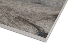 Widok na grubość płytki tarasowej szarej drewnopodobnej Wood Grigio 2 cm 40x81