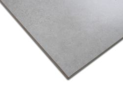 Widok na szczegóły szarej powierzchni płytki imitującej beton Ambient Perla Grande 60x120