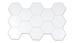 Połączenie białych płytek heksagonalnych ze wzorami w połysku Hexa Mix Decor 17,5x20