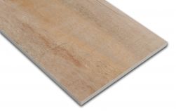 Zbliżenie na detale brązowej płytki imitującej drewno Bosco Roble 19,5x120 płytki