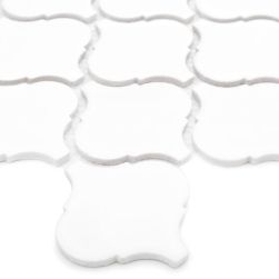 zbliżenie na Mini Arabesco White 25x27,6 mozaika dekoracyjna