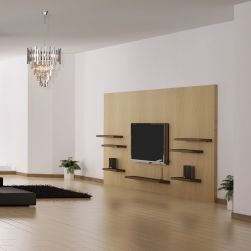 Pokój z drewnianą podłogą, telewizorem na ścianie, wiszącymi półeczkami i eleganckim żyrandolem Aspen II chrome 6xE14 Milagro