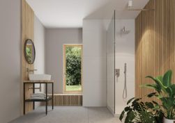 biała łazienka z drewnianymi lamelami na ścianie, duże okno okrągłe lustro, duża kabina prysznicowa, podtynkowy zestaw prysznicowy Hiacynt , roślina w rogu
