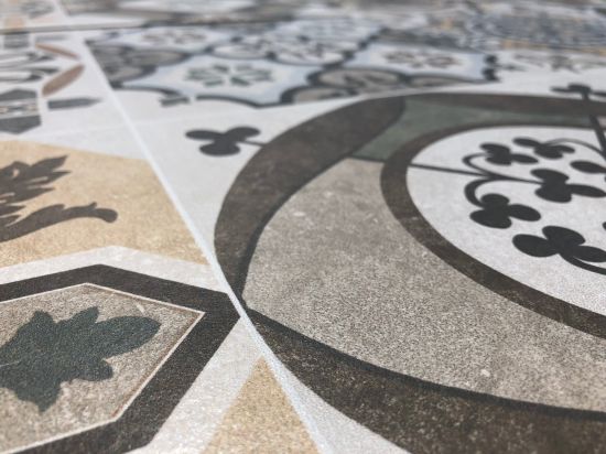 detale na płytkach patchwork