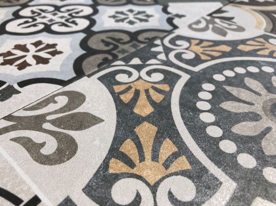 piękne wzory na płytkach w stylu patchwork