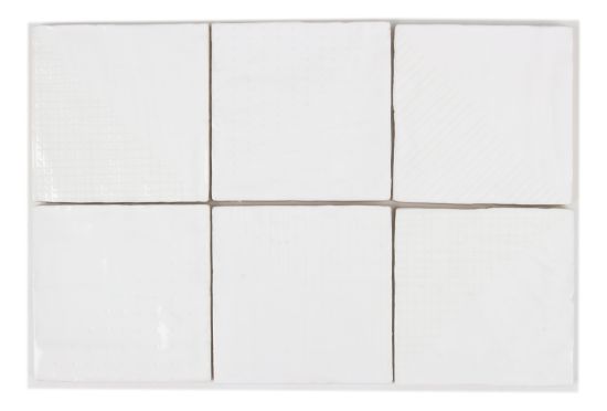 Kompozycja sześciu białych cegiełek ściennych w połysku Aquarelle Blanc 10x10
